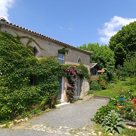 Maison Irondas Saint-Pierre-d'Aurillac Exteriör bild