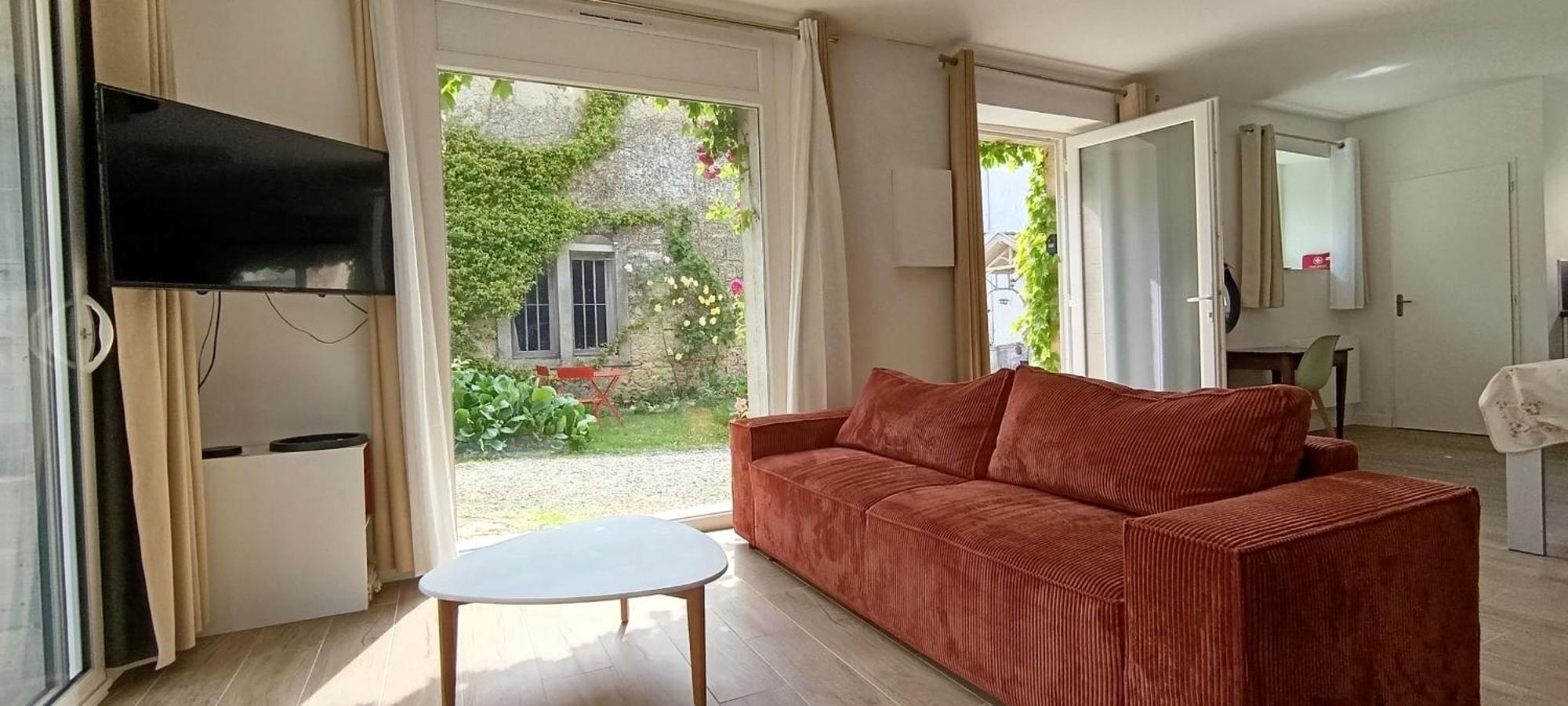 Maison Irondas Saint-Pierre-d'Aurillac Exteriör bild